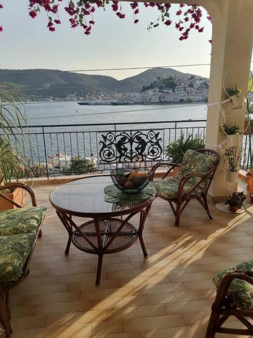 Suiteviewporos Galatas  Exterior photo